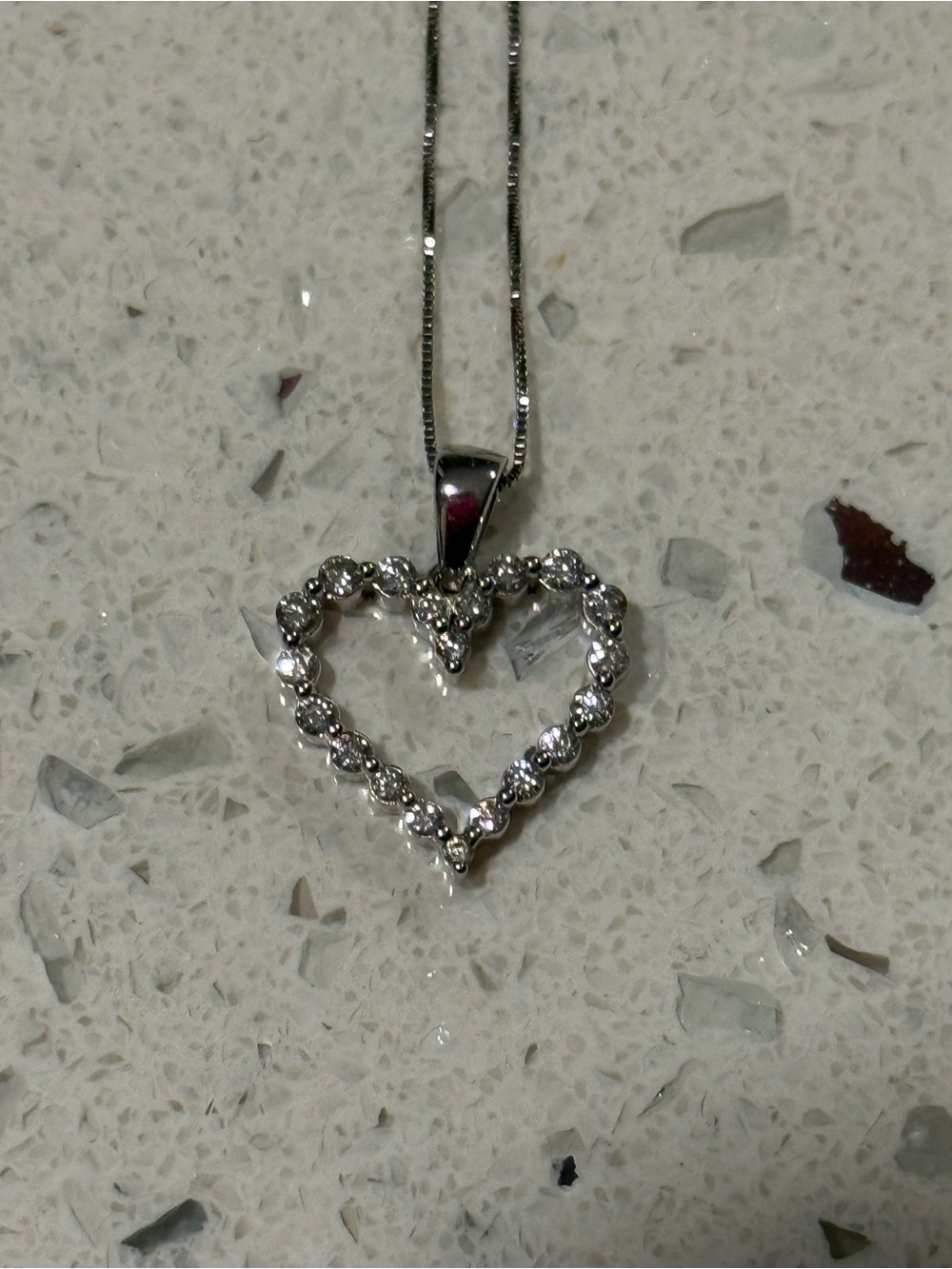 14KW Gold .23ctw Diamond Heart Pendant Necklace Elegant and Dainty